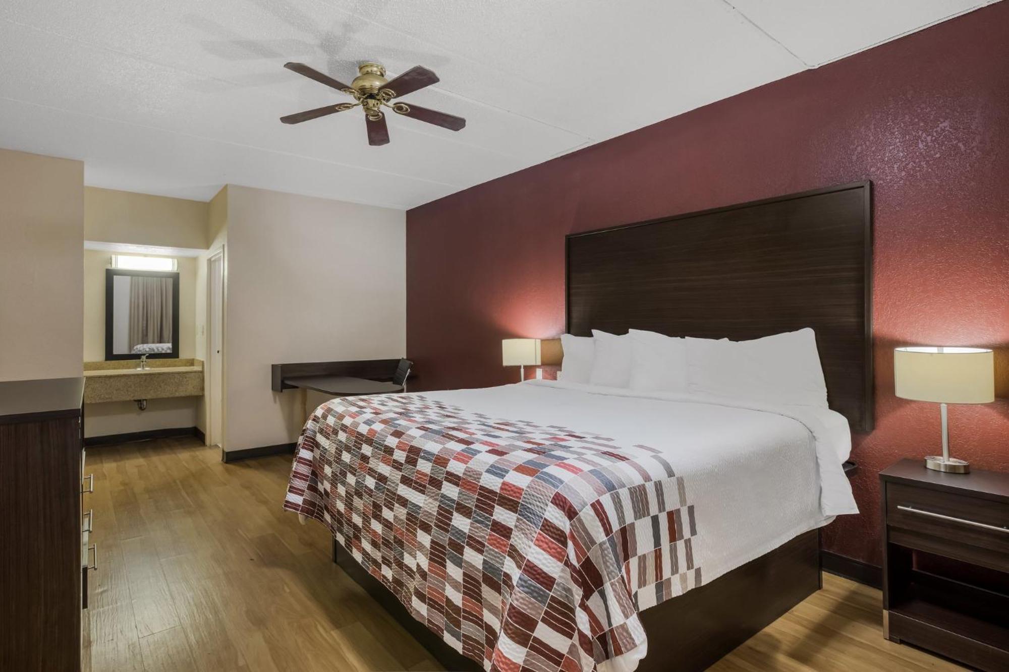 Red Roof Inn & Suites Statesboro - University Εξωτερικό φωτογραφία