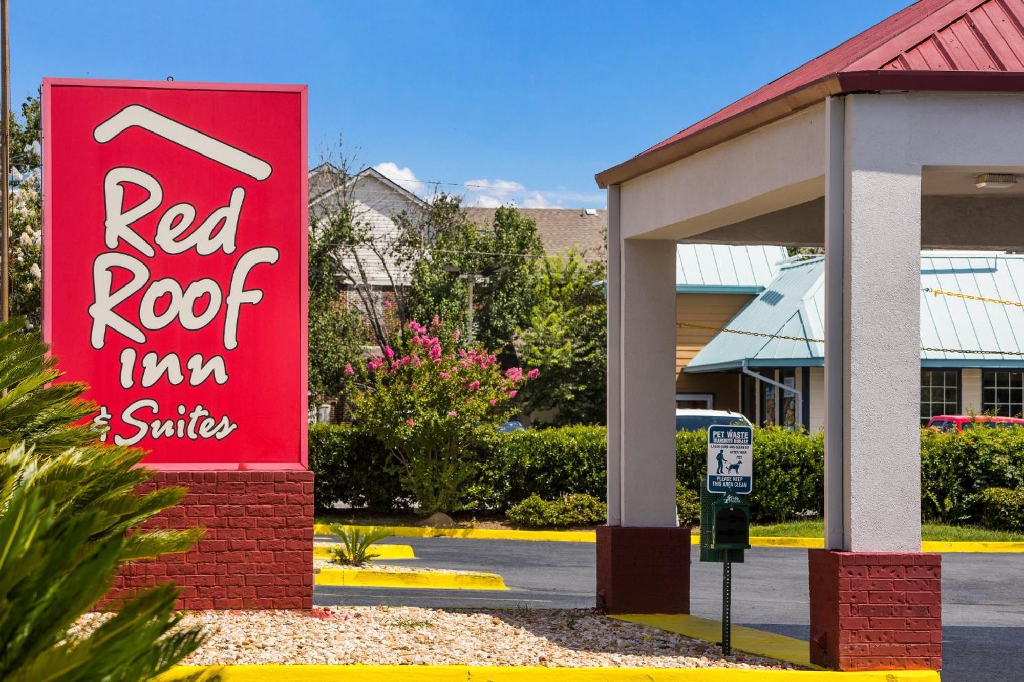 Red Roof Inn & Suites Statesboro - University Εξωτερικό φωτογραφία