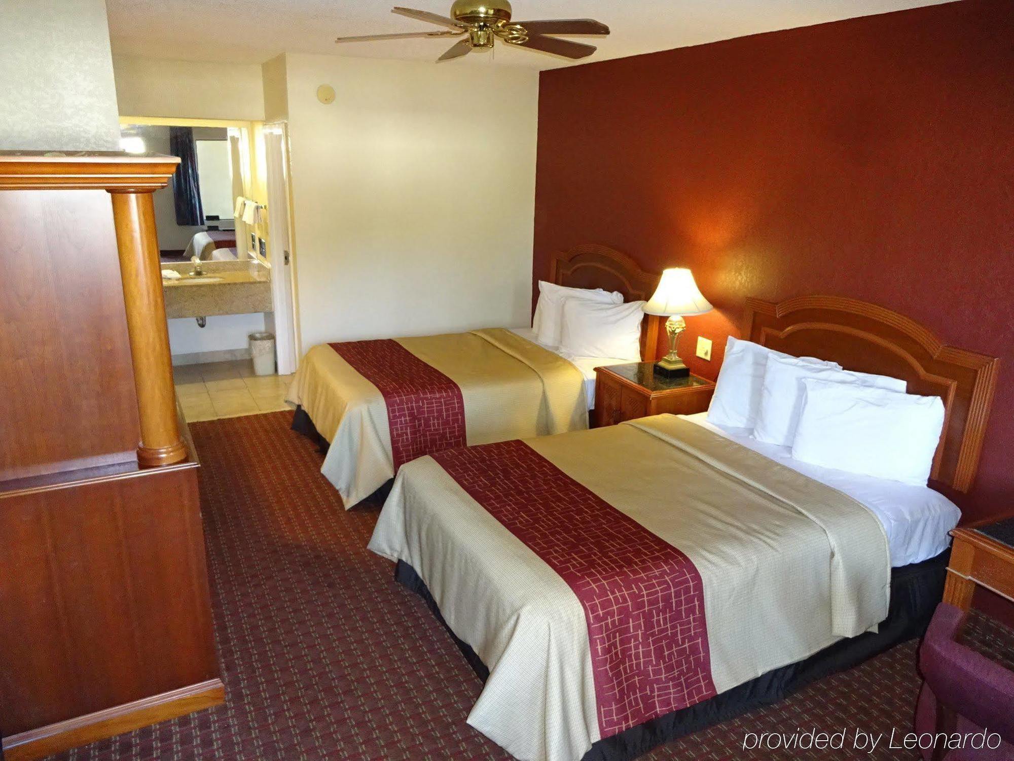 Red Roof Inn & Suites Statesboro - University Εξωτερικό φωτογραφία